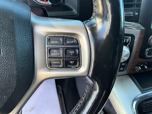 Used 2018 RAM 1500 Laramie w/ Convenience Group AWD/4WD image 36