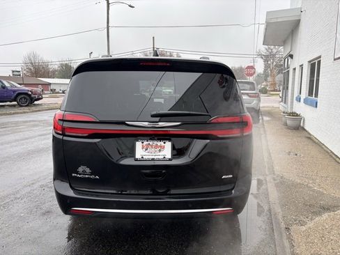 New 2026 Chrysler Pacifica Pinnacle image 7