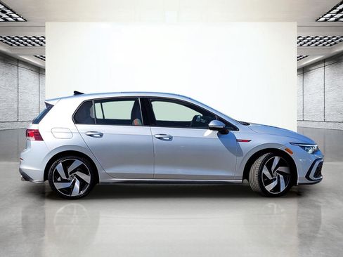 Used 2023 Volkswagen GTI SE FWD image 6