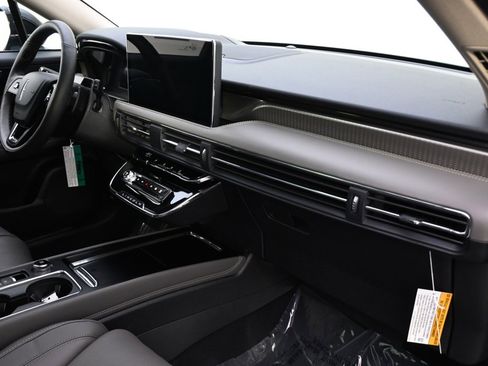 New 2026 Lincoln Corsair Grand Touring image 15