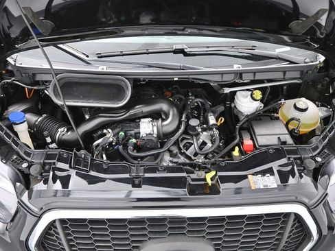 Used 2024 Ford Transit 350 XLT image 31