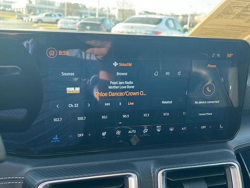 Used 2025 Ford Mustang Premium image 22