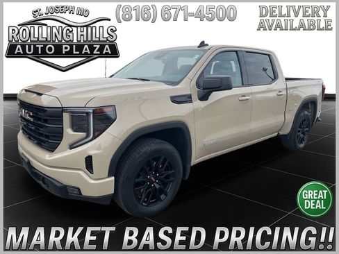 Used 2022 GMC Sierra 1500 Elevation image 1