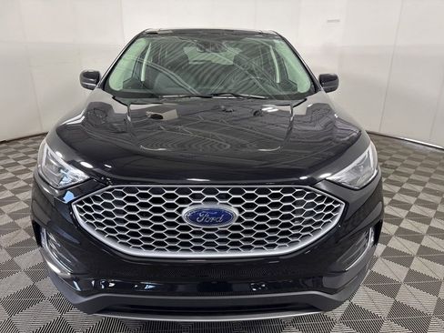 Used 2024 Ford Edge SEL w/ Convenience Package image 3