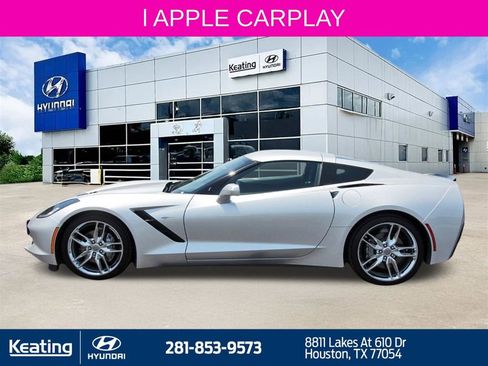 Used 2019 Chevrolet Corvette Stingray Coupe w/ 1LT RWD image 8