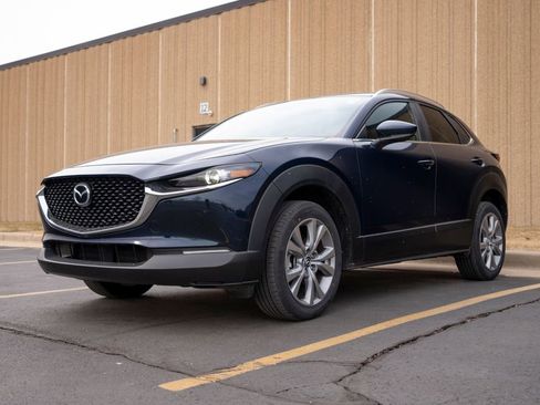 Used 2023 MAZDA CX-30 AWD 2.5 S w/ Preferred Package image 4