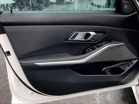 Used 2021 BMW M340i xDrive image 24