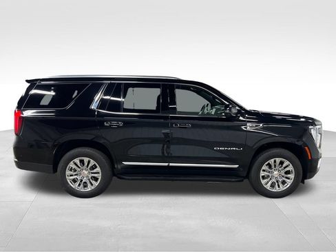 Certified 2025 GMC Yukon Denali AWD/4WD image 2