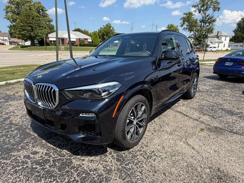 Used 2019 BMW X5 xDrive40i w/ M Sport Package AWD/4WD image 4