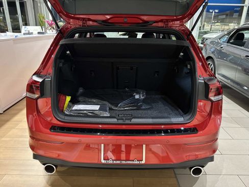 New 2026 Volkswagen GTI SE image 9