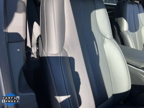 Used 2024 Cadillac Lyriq Sport image 64