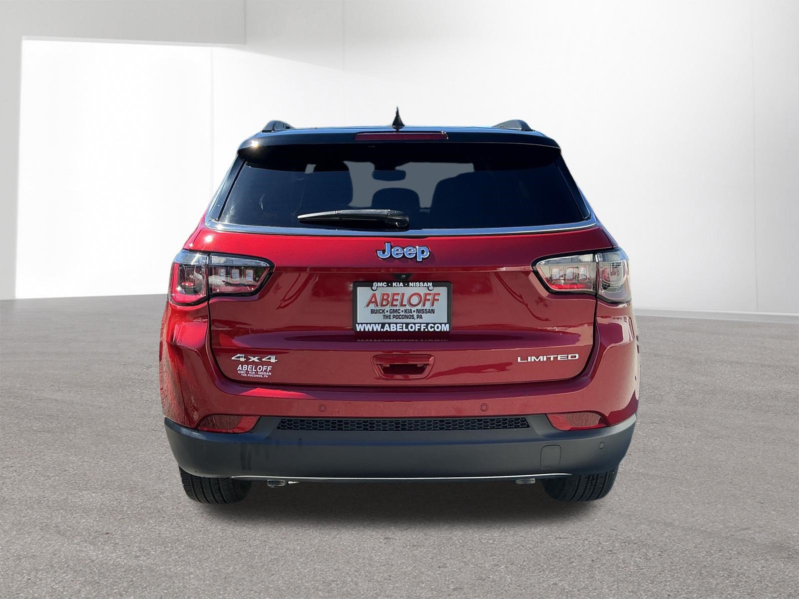 Used 2024 Jeep Compass Limited AWD/4WD image 4