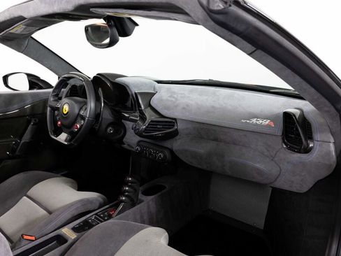 Used 2015 Ferrari 458 Speciale A image 36