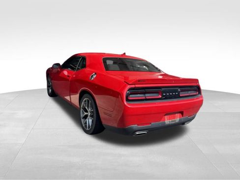 Used 2022 Dodge Challenger GT RWD image 11