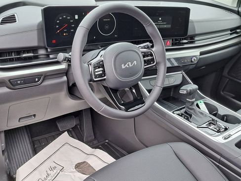 New 2026 Kia Carnival SX Prestige image 7