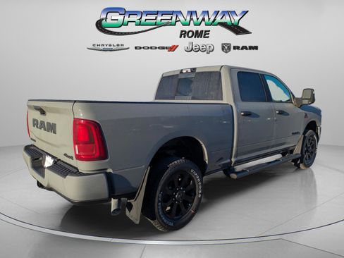 New 2026 RAM 2500 Big Horn AWD/4WD image 7