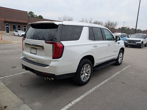 Used 2021 GMC Yukon Denali image 4