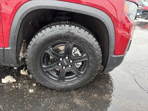 Certified 2022 GMC Acadia AT4 w/ Technology Package image 23