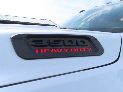 Used 2024 RAM 3500 Tradesman image 12