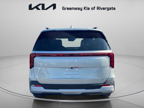 New 2026 Kia Carnival EX FWD image 6