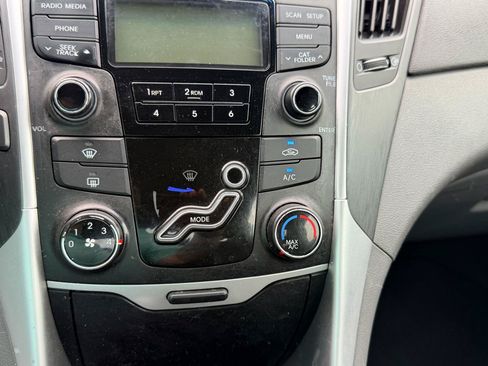 Used 2013 Hyundai Sonata SE FWD image 19