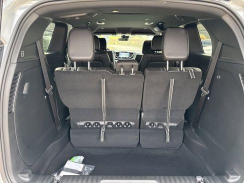 New 2026 Chrysler Voyager LX image 20