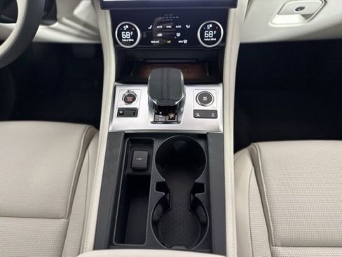 New 2026 Jaguar F-PACE R-Dynamic S image 28