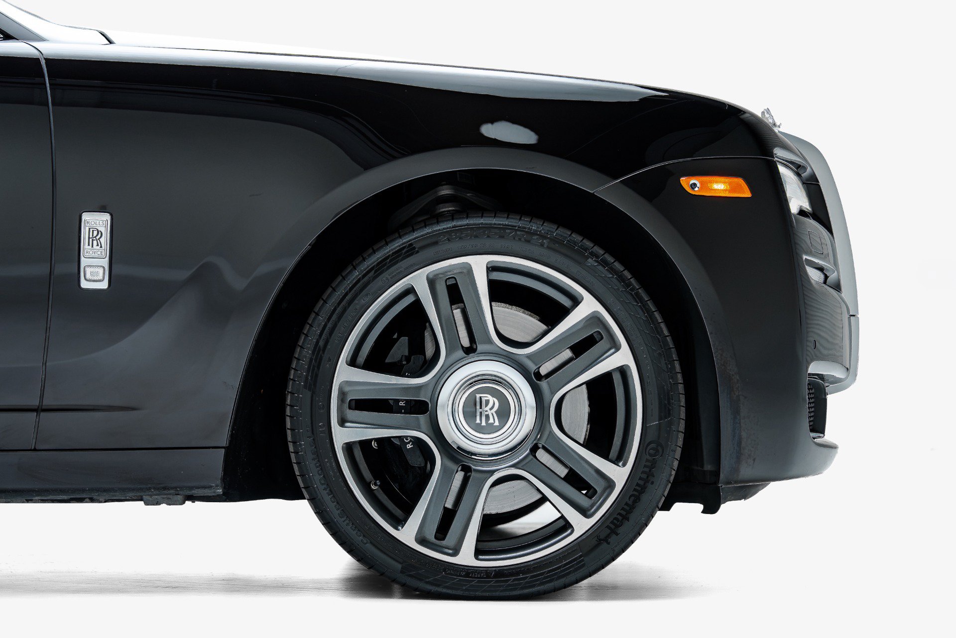 Used 2016 Rolls-Royce Ghost RWD image 14