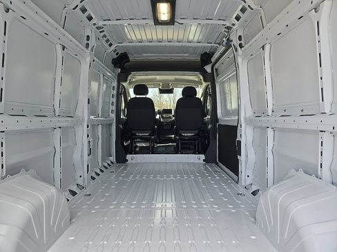 New 2026 RAM ProMaster 2500 w/ Convenience Group image 88