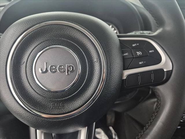 Used 2021 Jeep Renegade Latitude AWD/4WD image 30