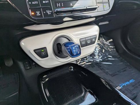 Certified 2017 Toyota Prius Prime Plus image 12