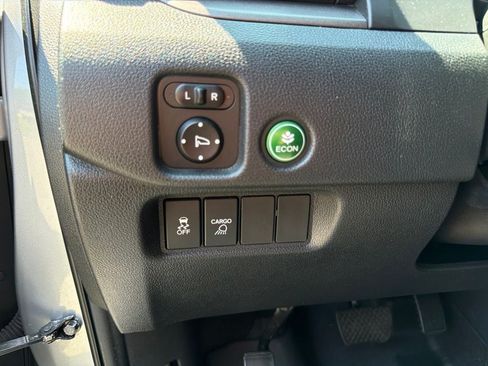 Used 2019 Honda Ridgeline Sport image 19