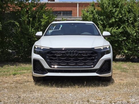 New 2025 Audi Q8 Premium Plus image 3
