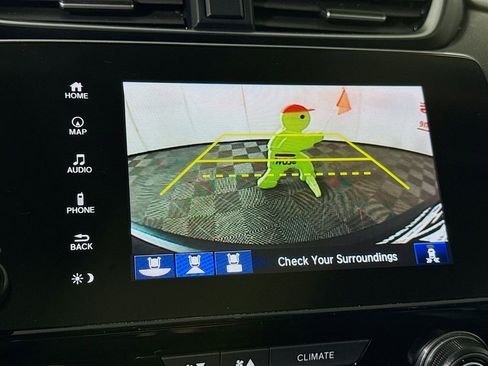 Used 2018 Honda CR-V Touring image 5
