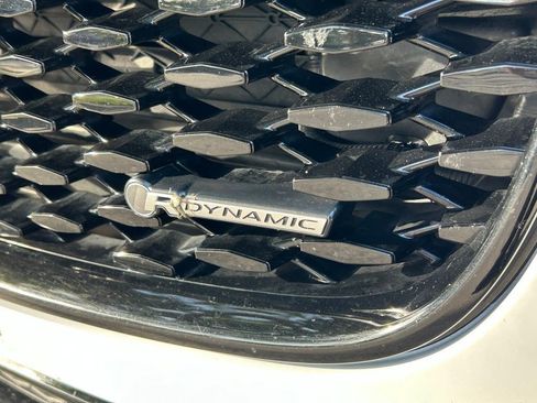 Used 2025 Jaguar F-PACE R-Dynamic S image 29