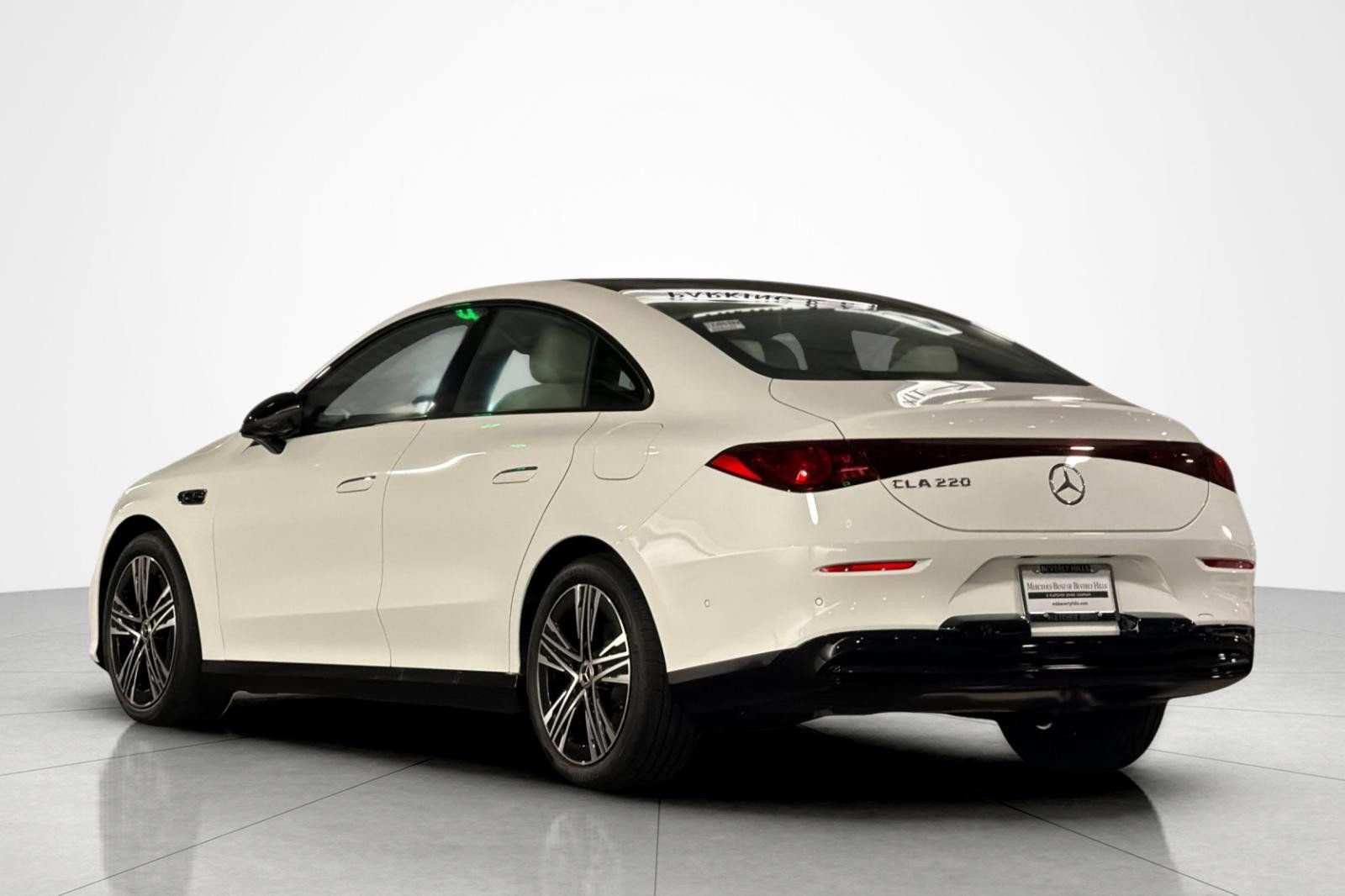 New 2027 Mercedes-Benz CLA 220 image 3