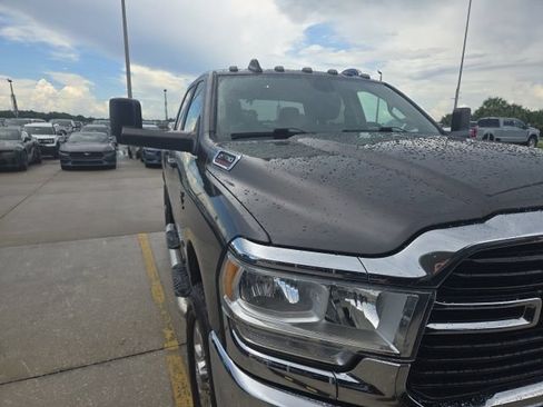 Used 2020 RAM 2500 Big Horn w/ Level 1 Equipment Group AWD/4WD image 4