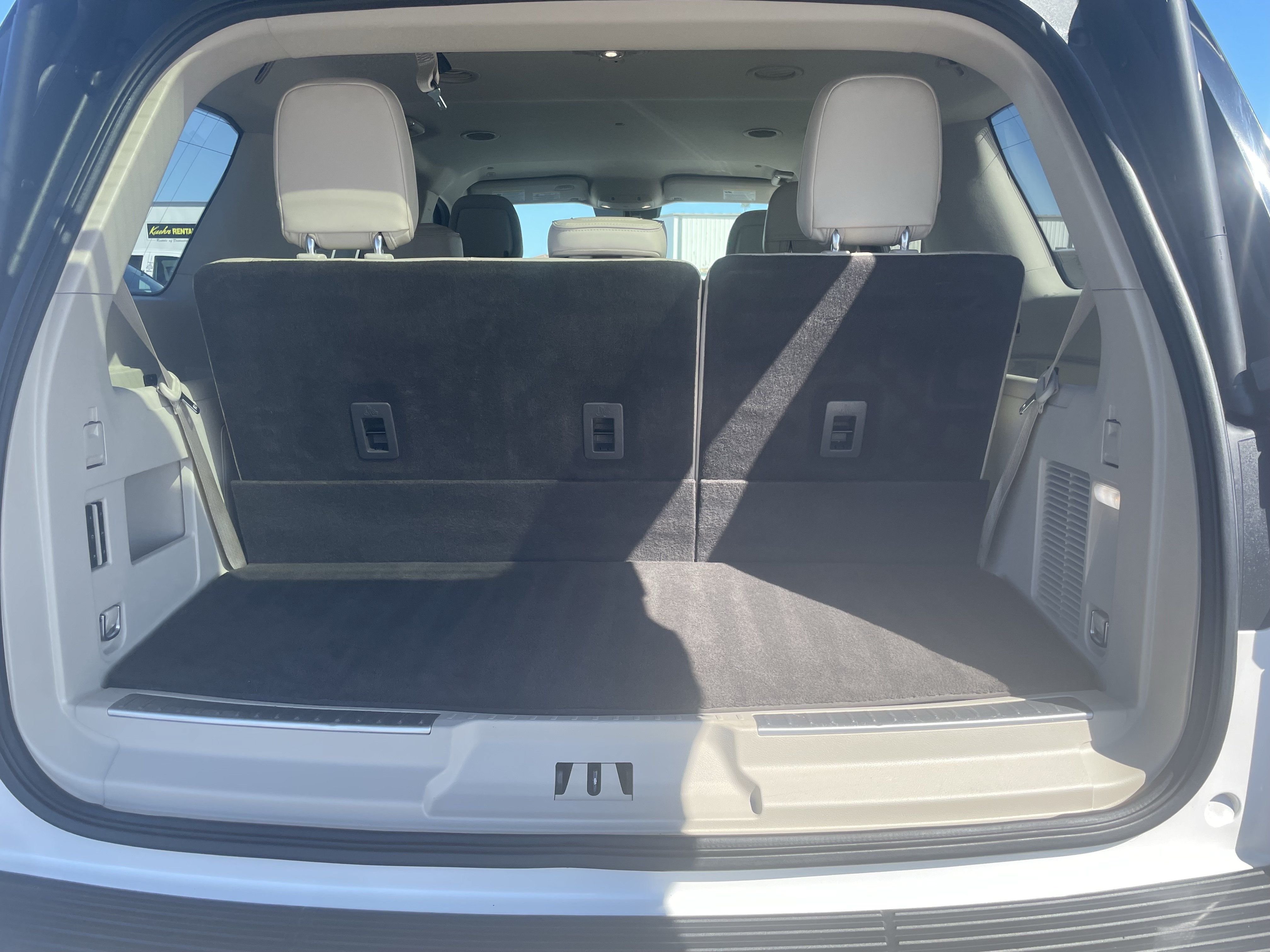 Used 2019 Lincoln Navigator Select AWD/4WD image 10