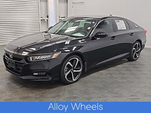 Used 2020 Honda Accord Sport image 4