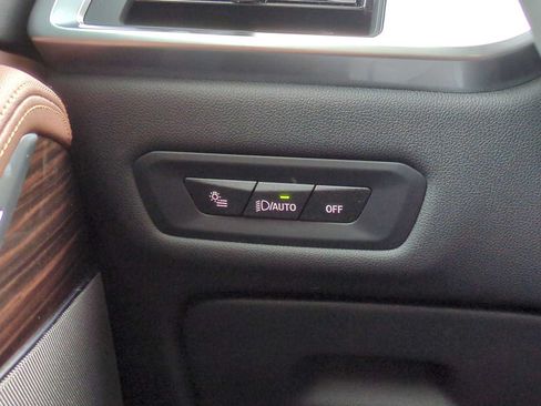 Used 2026 BMW X5 M60i AWD/4WD image 39