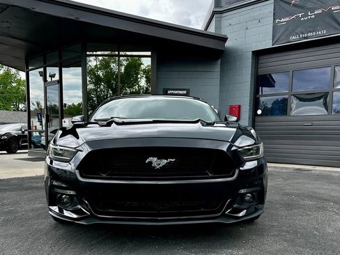 Used 2016 Ford Mustang GT RWD image 2