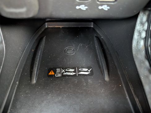 Used 2024 Chevrolet TrailBlazer LT w/ Convenience Package image 24