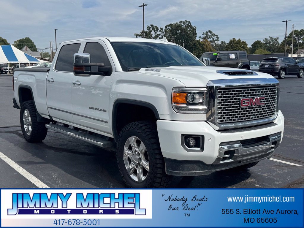 Used 2017 GMC Sierra 2500 Denali w/ Duramax Plus Package AWD/4WD image 1