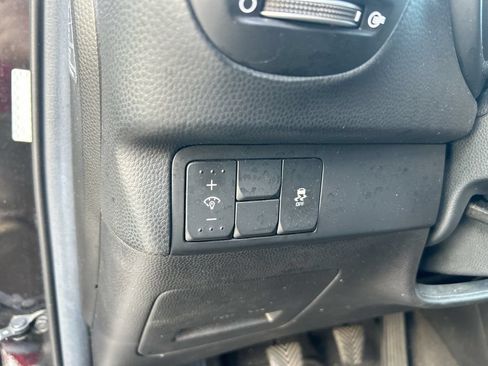 Used 2016 Kia Soul FWD image 13