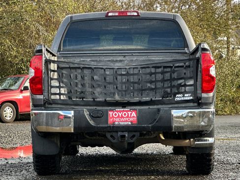 Used 2017 Toyota Tundra SR5 w/ TRD Off Road Package AWD/4WD image 5