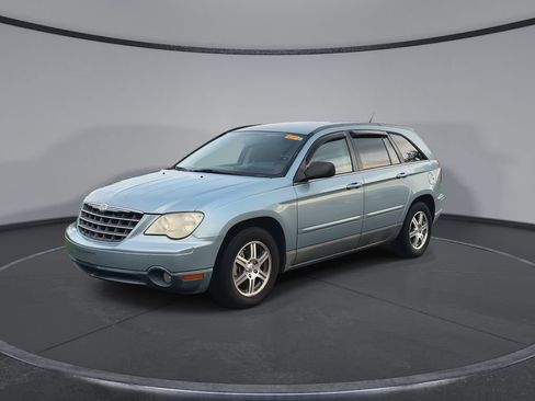 Used 2008 Chrysler Pacifica Touring FWD image 4