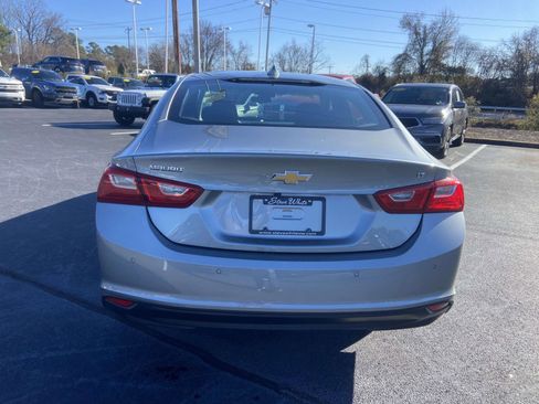 Used 2025 Chevrolet Malibu LT image 8
