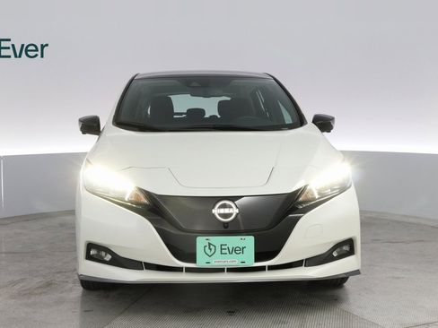 Used 2024 Nissan Leaf SV Plus image 3