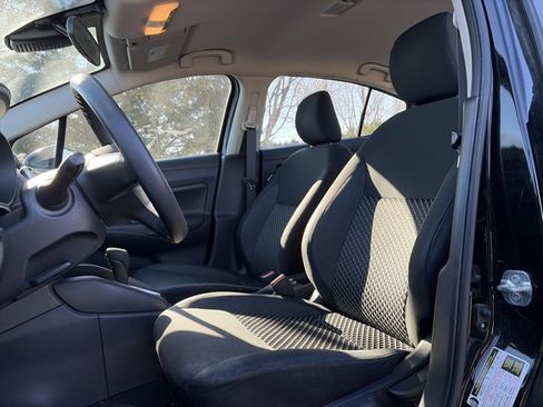 Used 2020 Nissan Versa S image 11