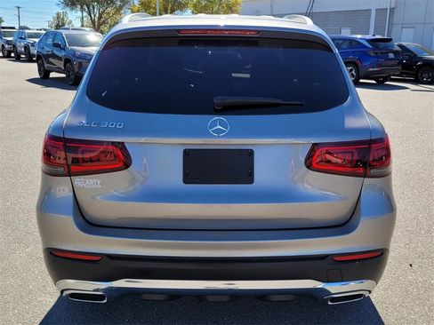 Used 2022 Mercedes-Benz GLC 300 image 9